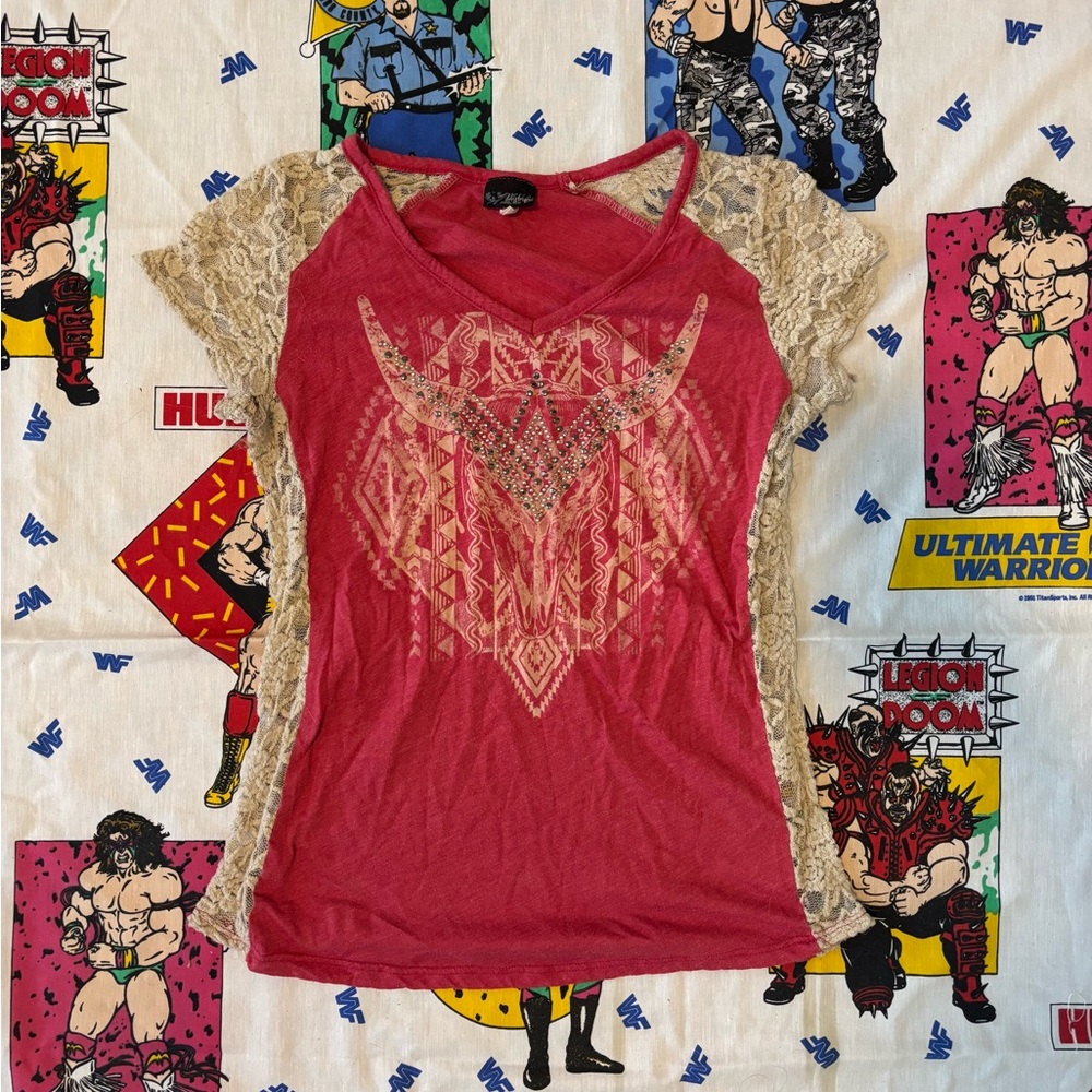 Daytrip Red Lace Sleeve V-Neck Shirt Small/Medium